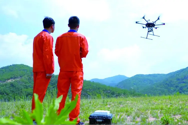 安龙无人机倾斜摄影巡检拍摄